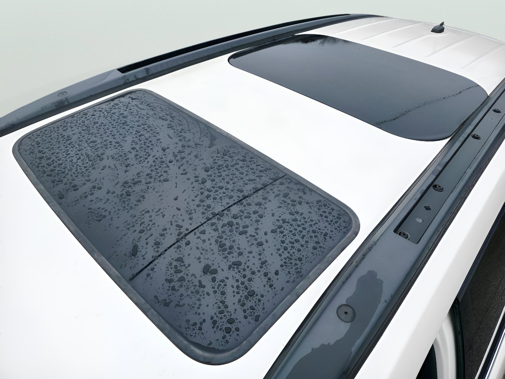 Used 2015 Chevrolet Traverse LTZ image 9