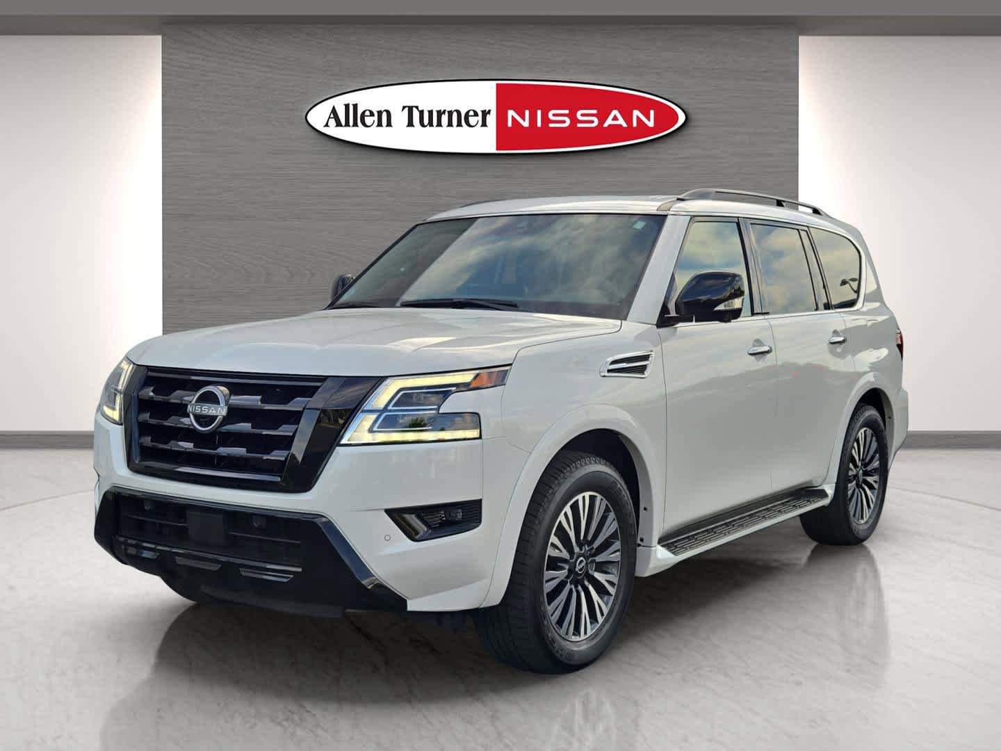Used 2024 Nissan Armada SL w/ Midnight Edition Package RWD image 3