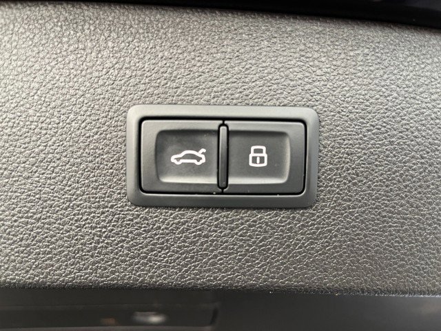 Used 2016 Audi A7 3.0T Premium Plus w/ 20" Wheel & Tire Package image 35