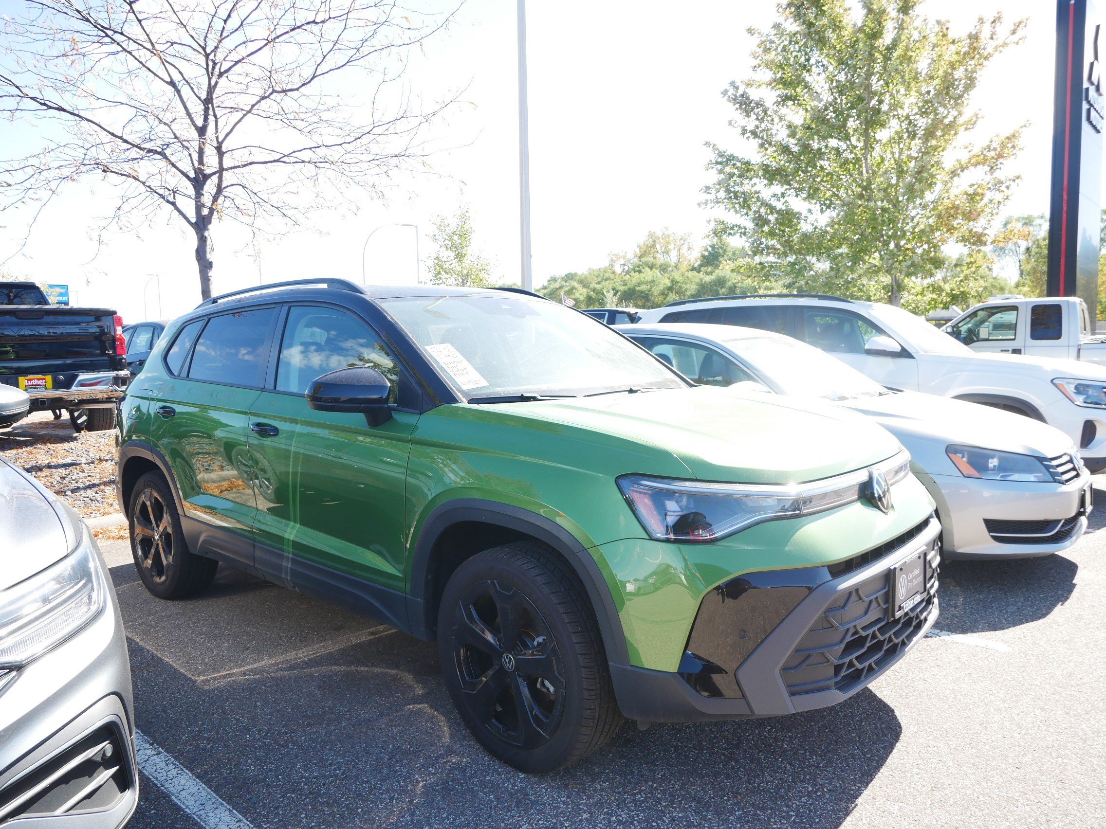 Used 2025 Volkswagen Taos SE