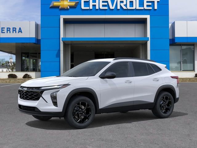 New 2026 Chevrolet Trax LT w/ Driver Confidence Package FWD image 2