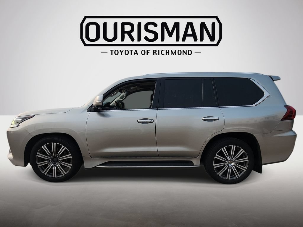 Used 2016 Lexus LX 570 4WD w/ Luxury Package image 4