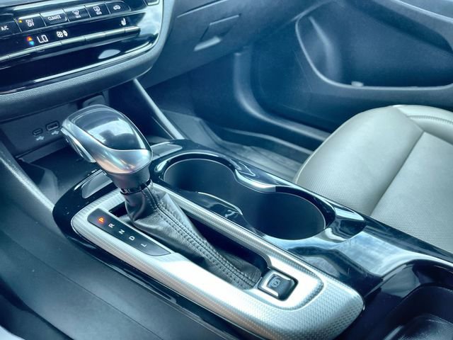 Certified 2025 Buick Envista Avenir FWD image 15