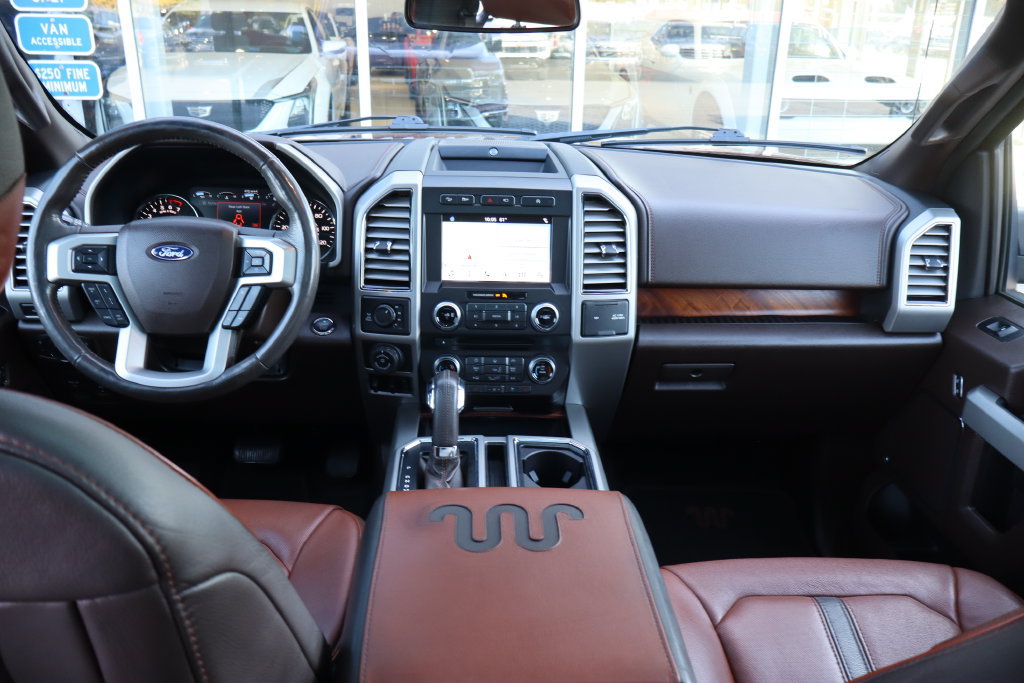 Used 2018 Ford F150 King Ranch w/ Equipment Group 601A Luxury AWD/4WD image 30
