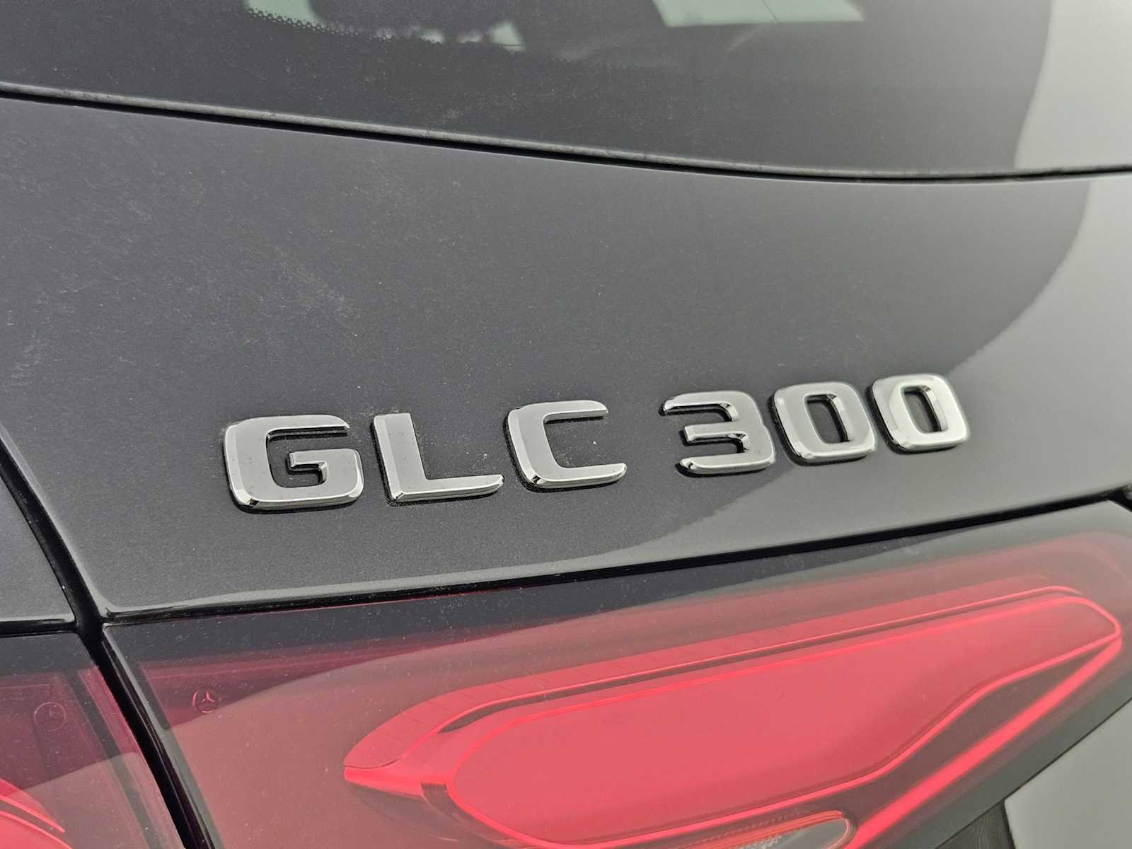 New 2025 Mercedes-Benz GLC 300 4MATIC image 12
