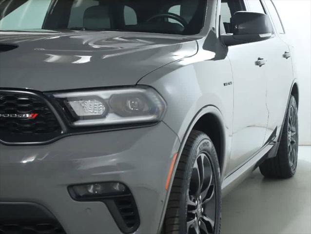 Certified 2023 Dodge Durango R/T AWD/4WD image 4