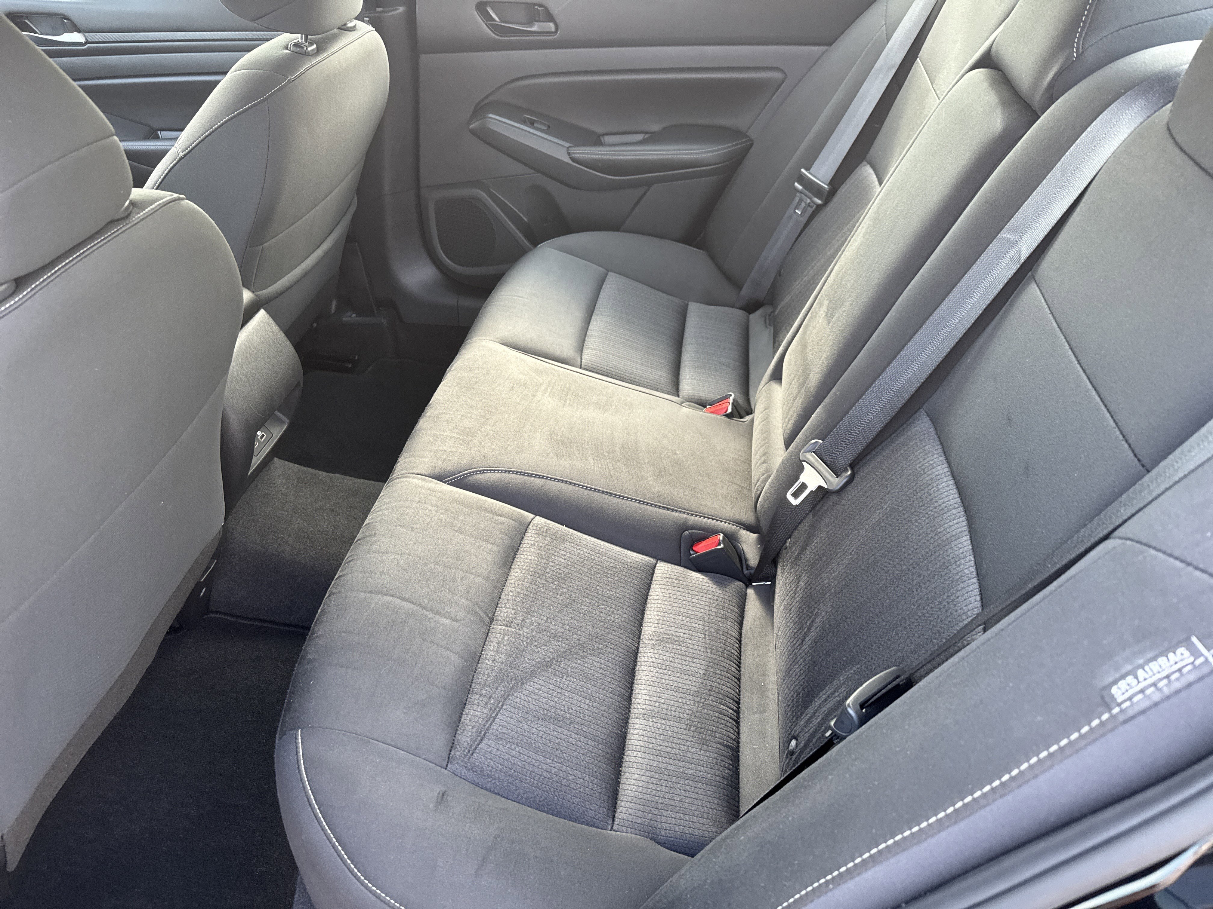 Used 2024 Nissan Altima 2.5 SV image 11