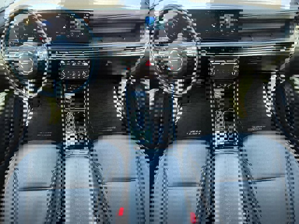 Certified 2025 Hyundai Tucson SEL image 16