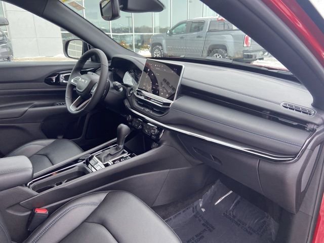 New 2026 Jeep Compass Limited image 17