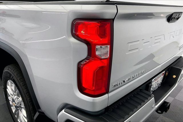 Used 2021 Chevrolet Silverado 2500 High Country w/ Z71 Off-Road Package AWD/4WD image 29