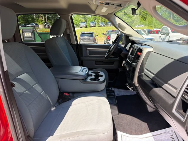 Used 2019 RAM 1500 Classic SLT AWD/4WD image 26