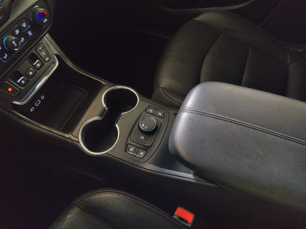 Used 2018 GMC Terrain SLT w/ Preferred Package image 26