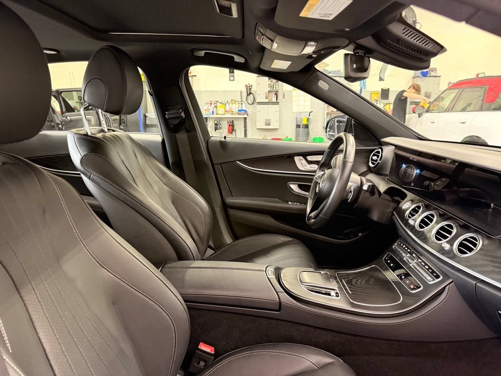 Used 2023 Mercedes-Benz E 350 4MATIC Sedan image 30