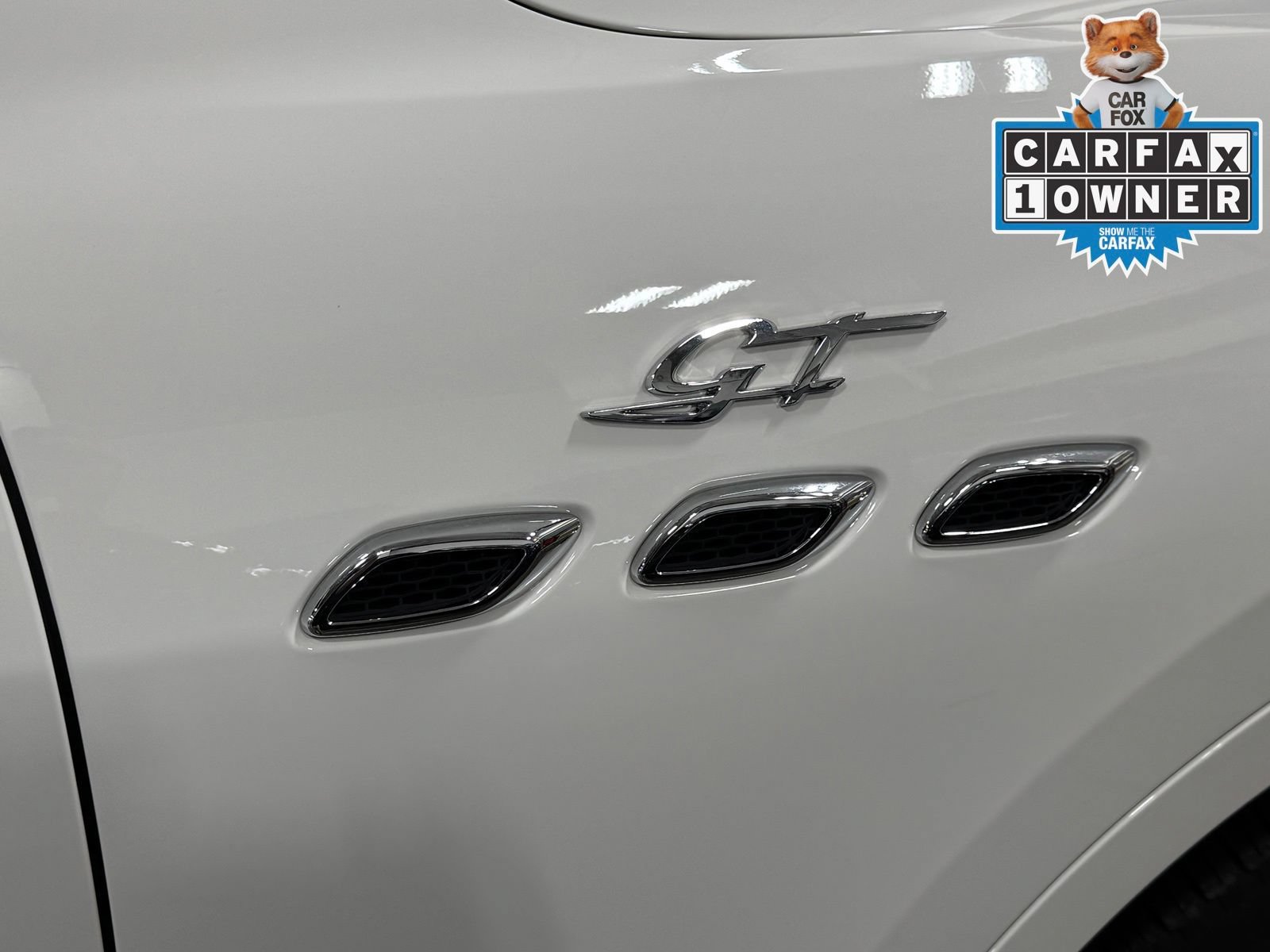 Used 2023 Maserati Levante GT AWD/4WD image 63