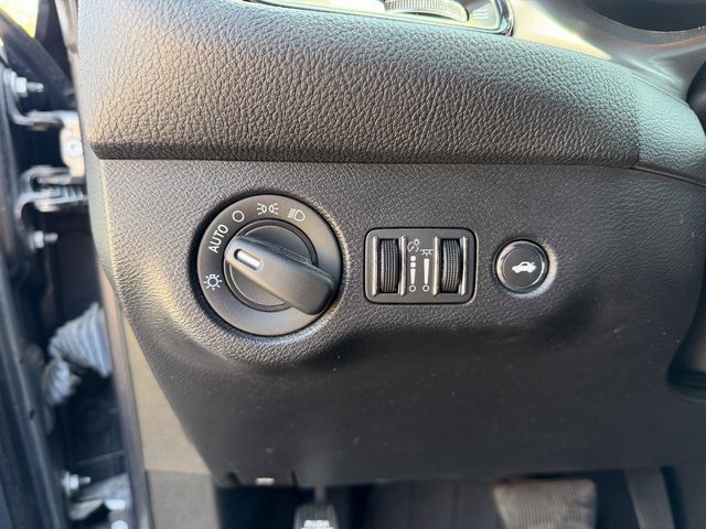 Used 2023 Dodge Challenger GT w/ Blacktop Package image 8