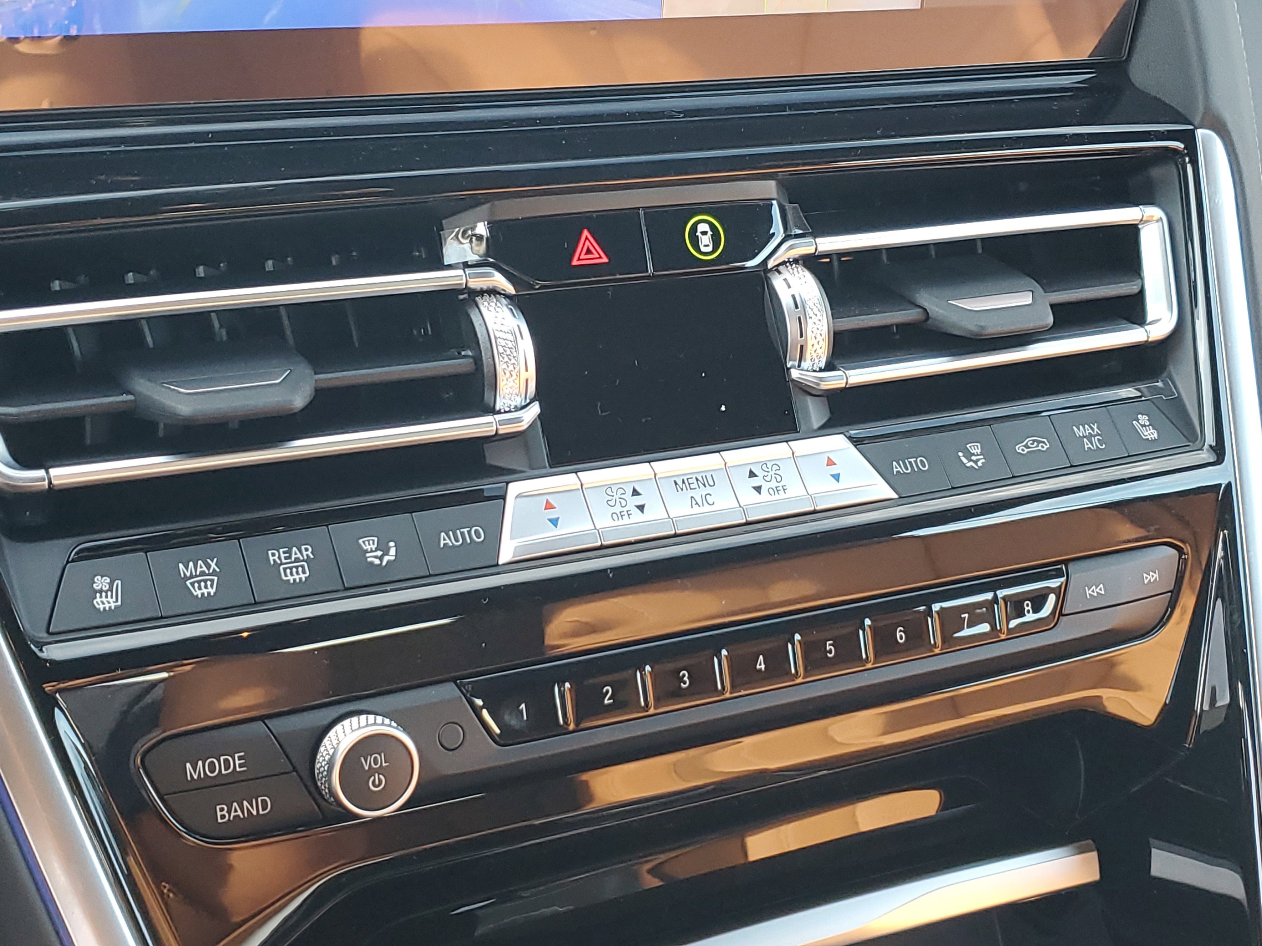 New 2026 BMW 840i Convertible image 22