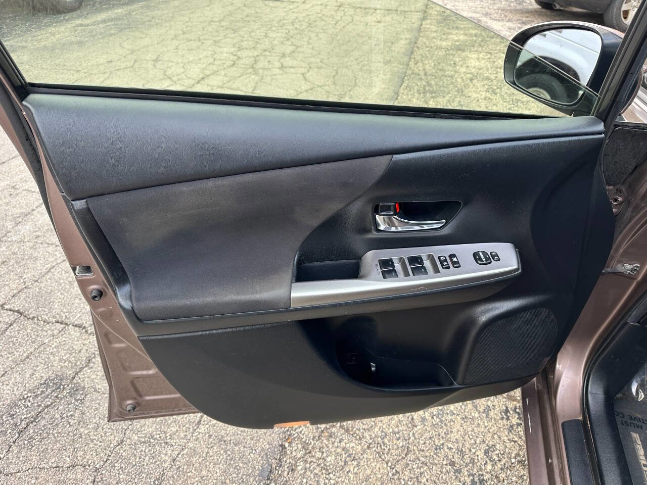 Used 2015 Toyota Prius V Three image 13