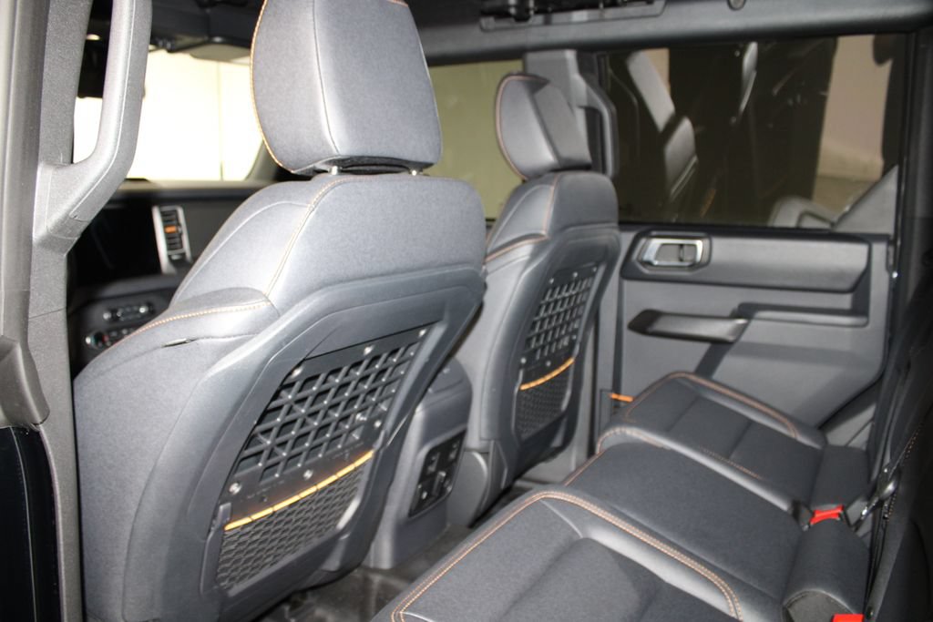 Used 2024 Ford Bronco Badlands AWD/4WD image 22