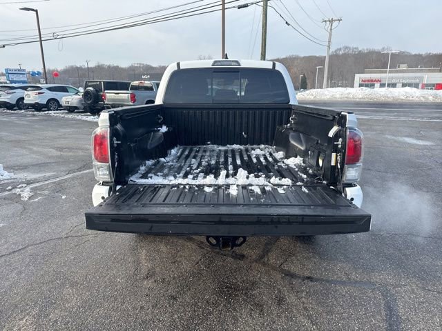Used 2022 Toyota Tacoma TRD Off-Road w/ Technology Package image 8
