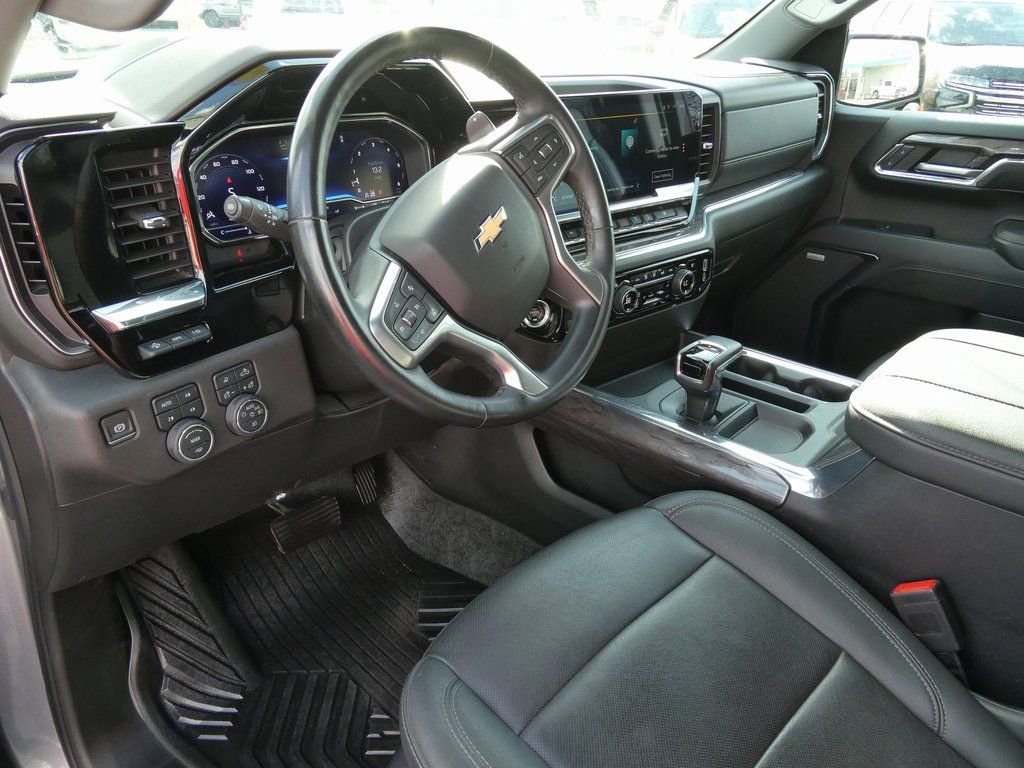 Certified 2024 Chevrolet Silverado 1500 LTZ image 23