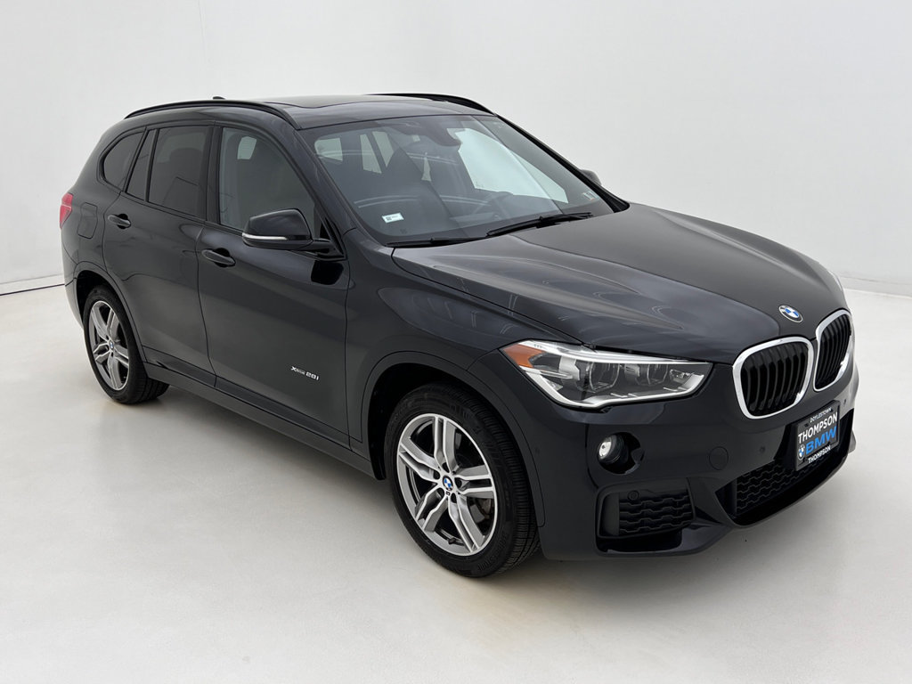 Used 2017 BMW X1 xDrive28i AWD/4WD image 2