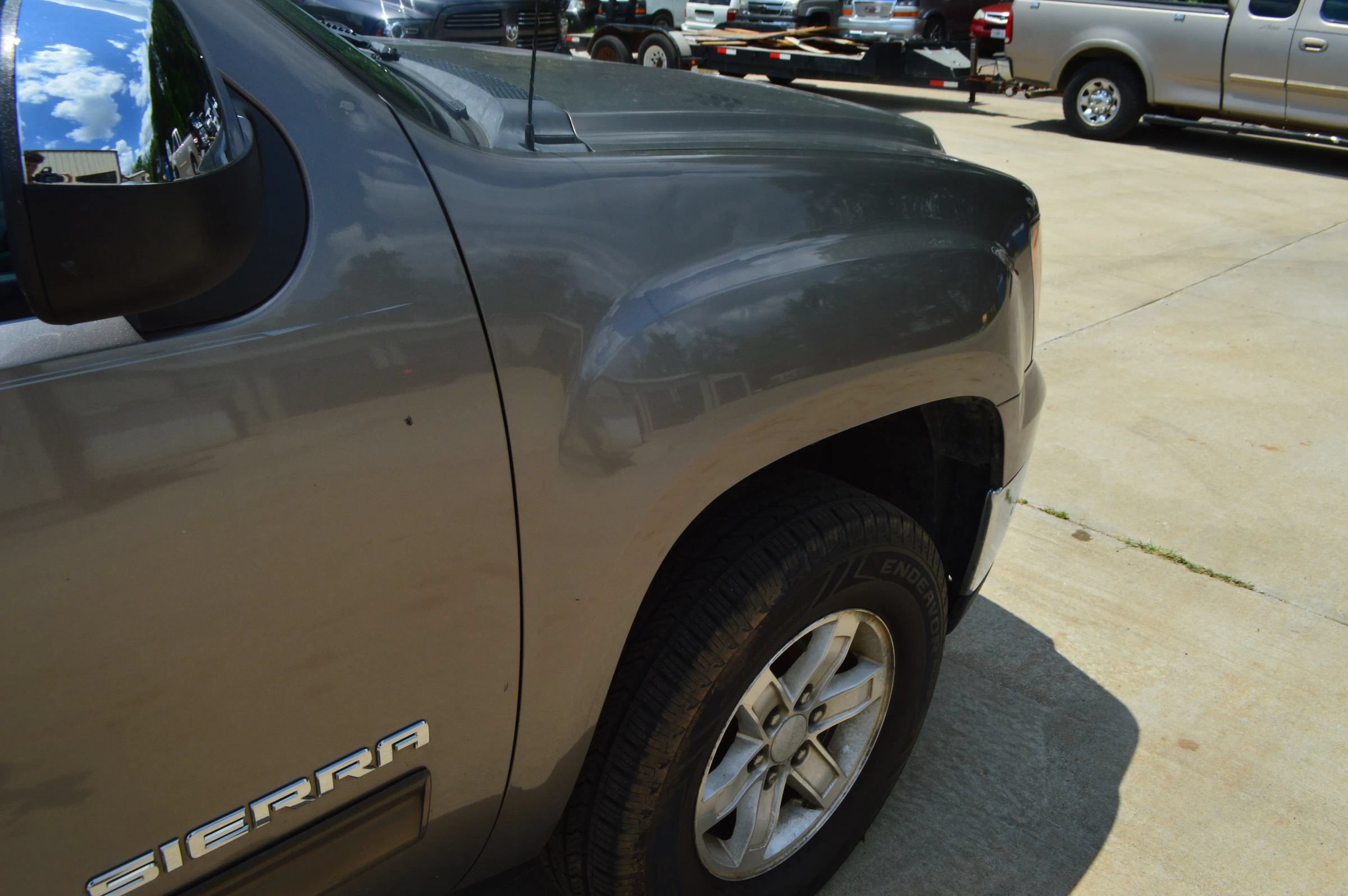 Used 2011 GMC Sierra 1500 SLE w/ Power Tech Package AWD/4WD image 12