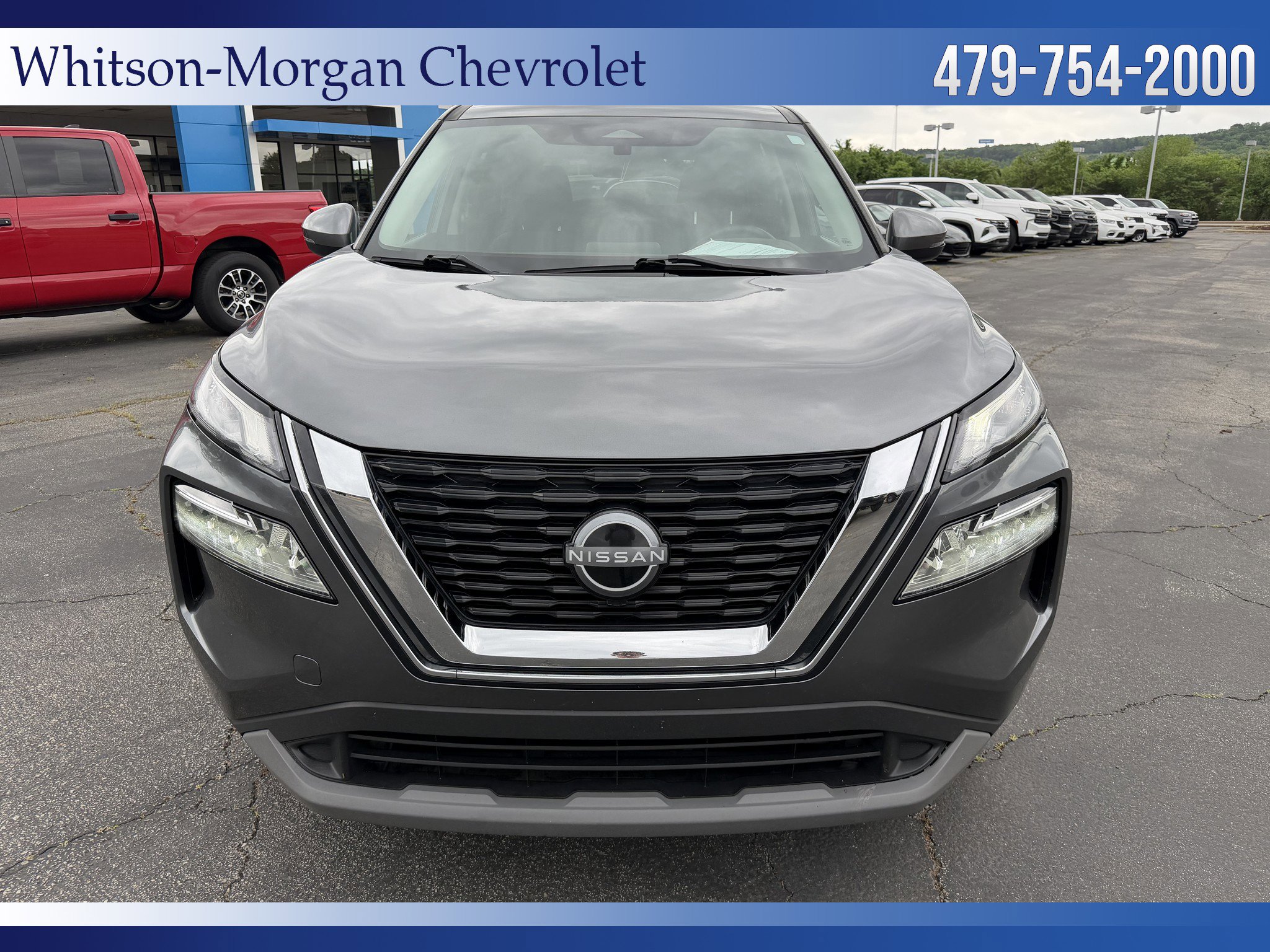 Used 2022 Nissan Rogue SV AWD/4WD image 2