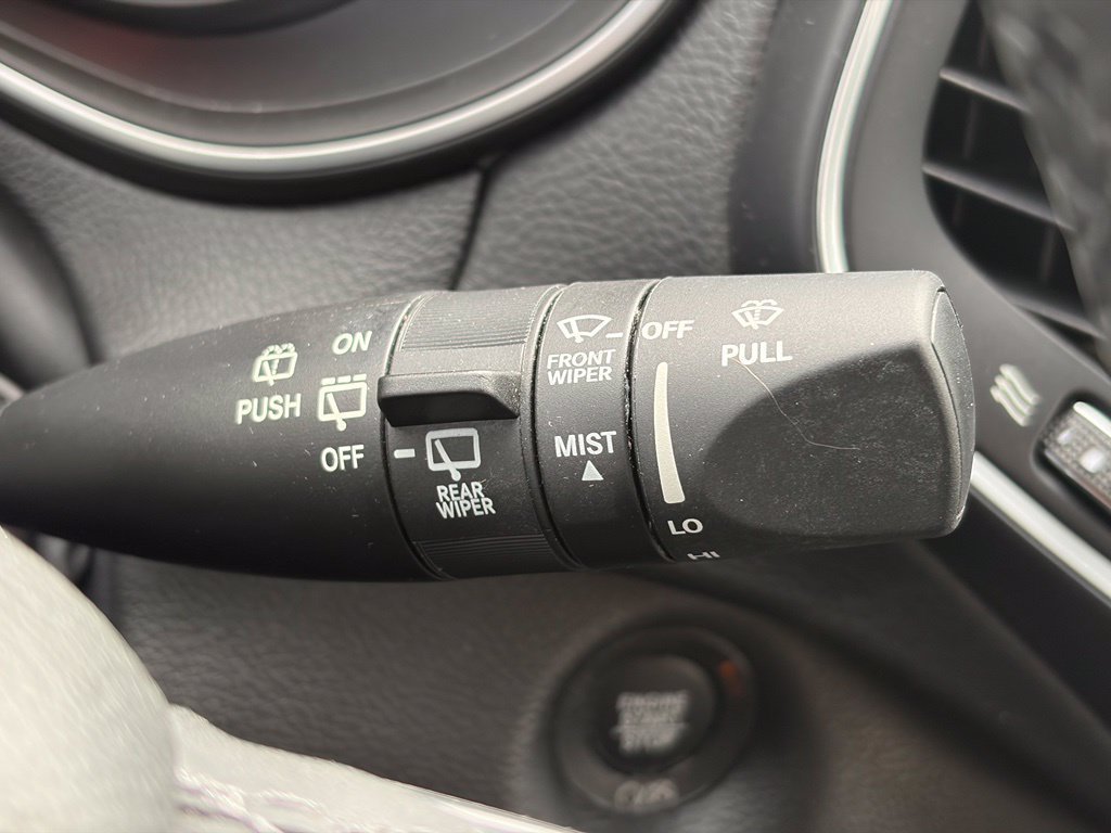 Used 2023 Jeep Cherokee Altitude Lux AWD/4WD image 28