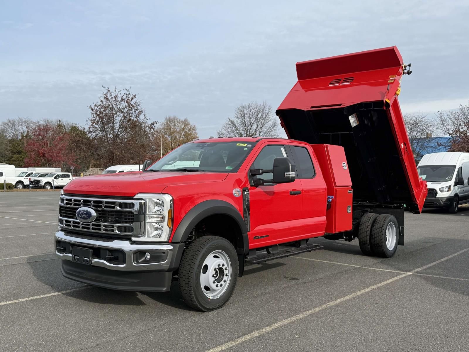 New 2026 Ford F550 4x4 Supercab Super Duty image 7