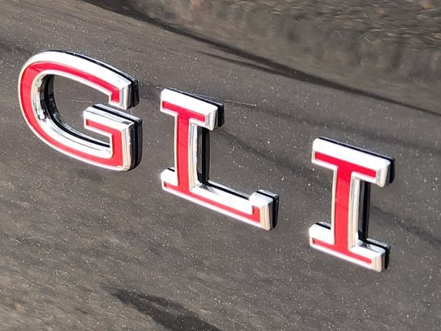 New 2026 Volkswagen Jetta GLI Autobahn FWD image 10