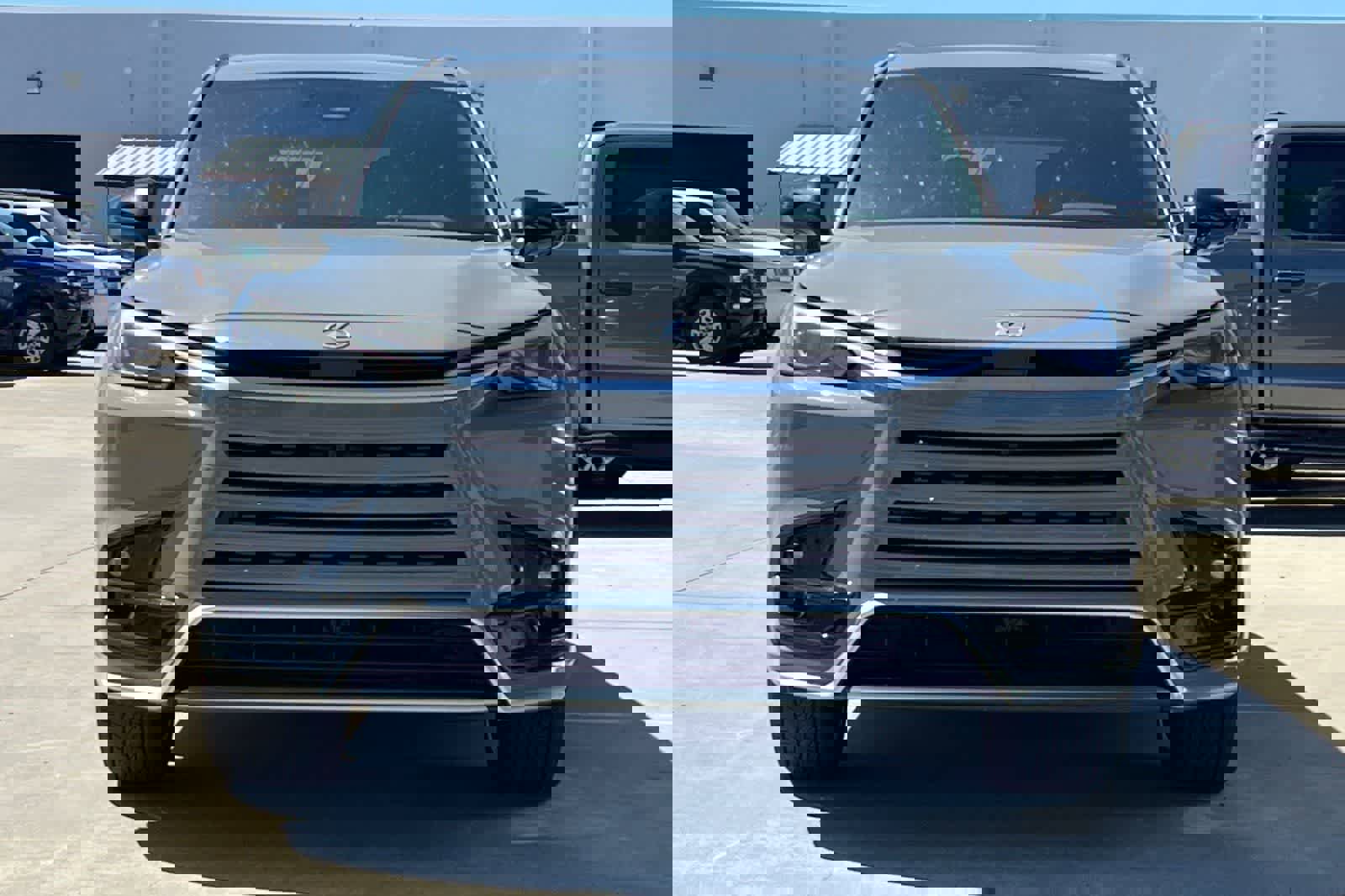 Used 2026 Lexus TX 500h AWD w/ Technology Package image 11