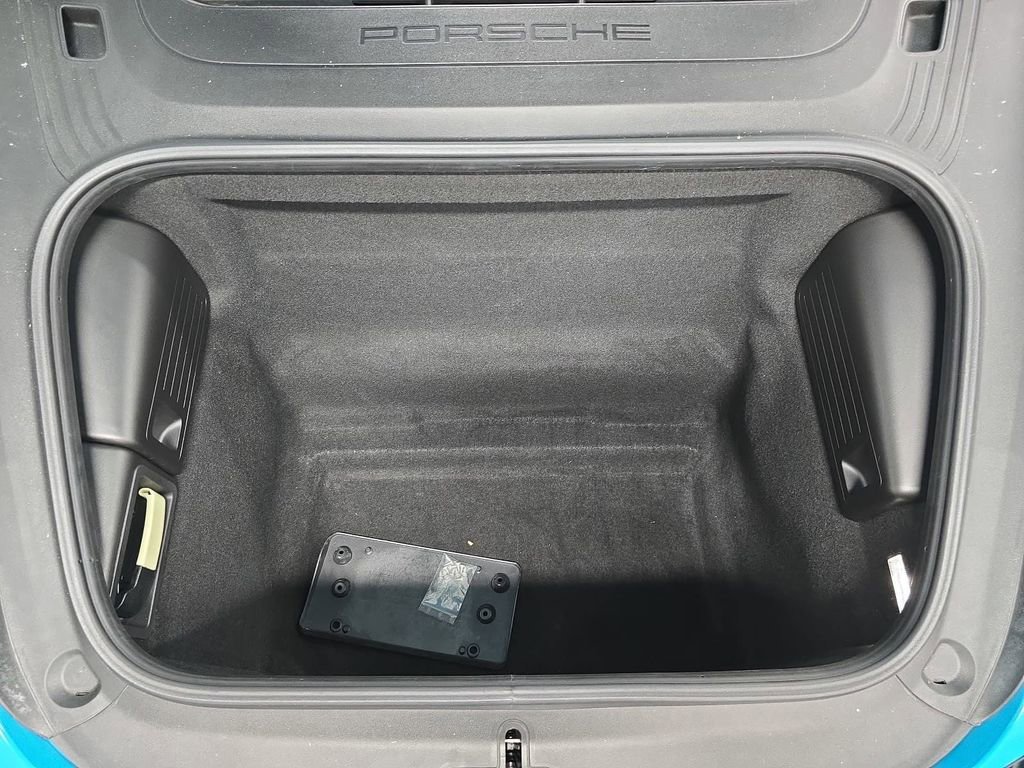 Certified 2021 Porsche 718 Boxster Spyder RWD image 30