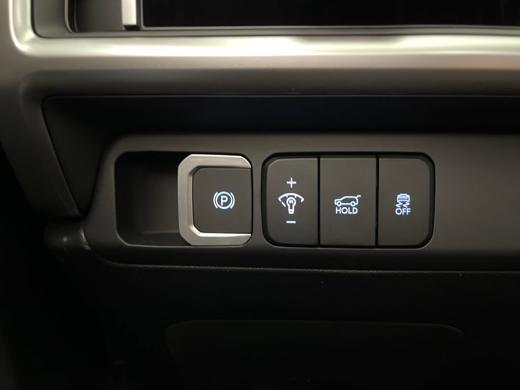 New 2026 Hyundai Santa Fe SEL FWD image 30