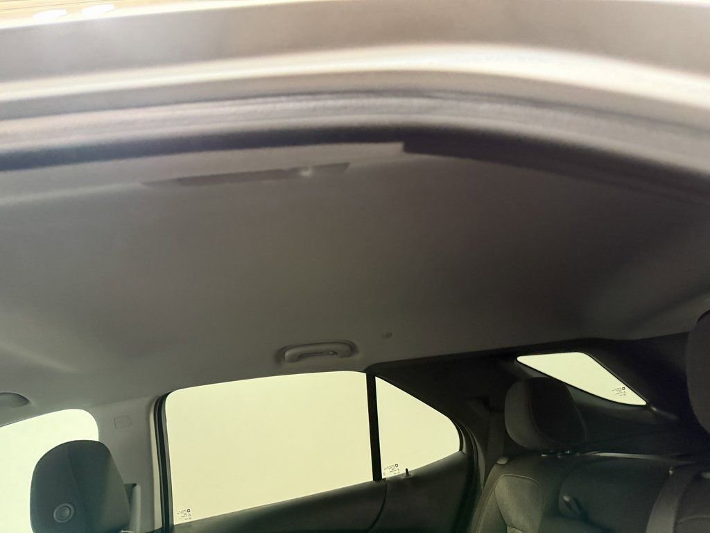 Used 2022 Chevrolet Equinox LT image 46