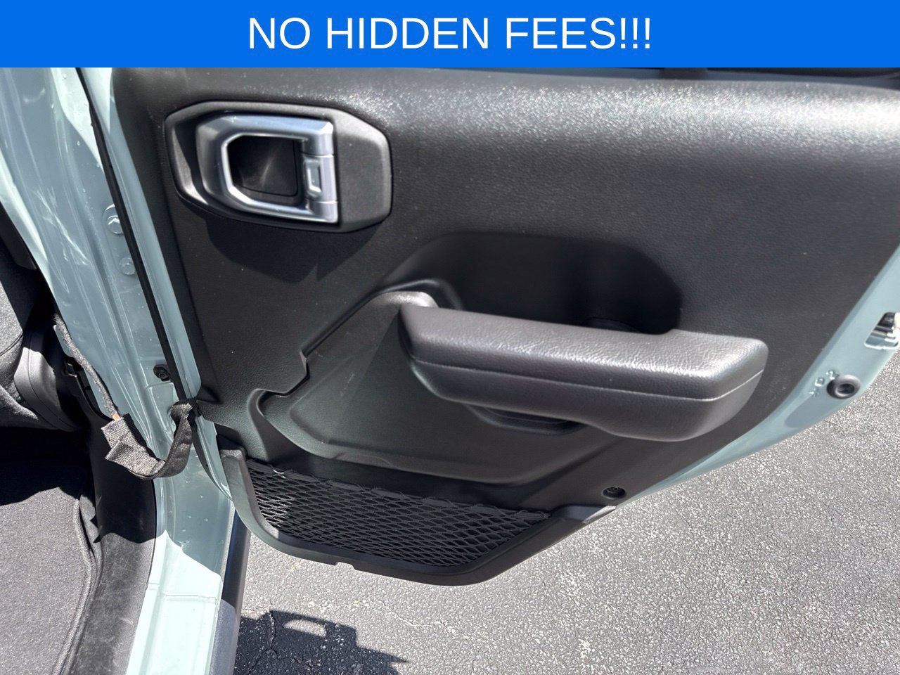Used 2024 Jeep Wrangler Unlimited Rubicon AWD/4WD image 22
