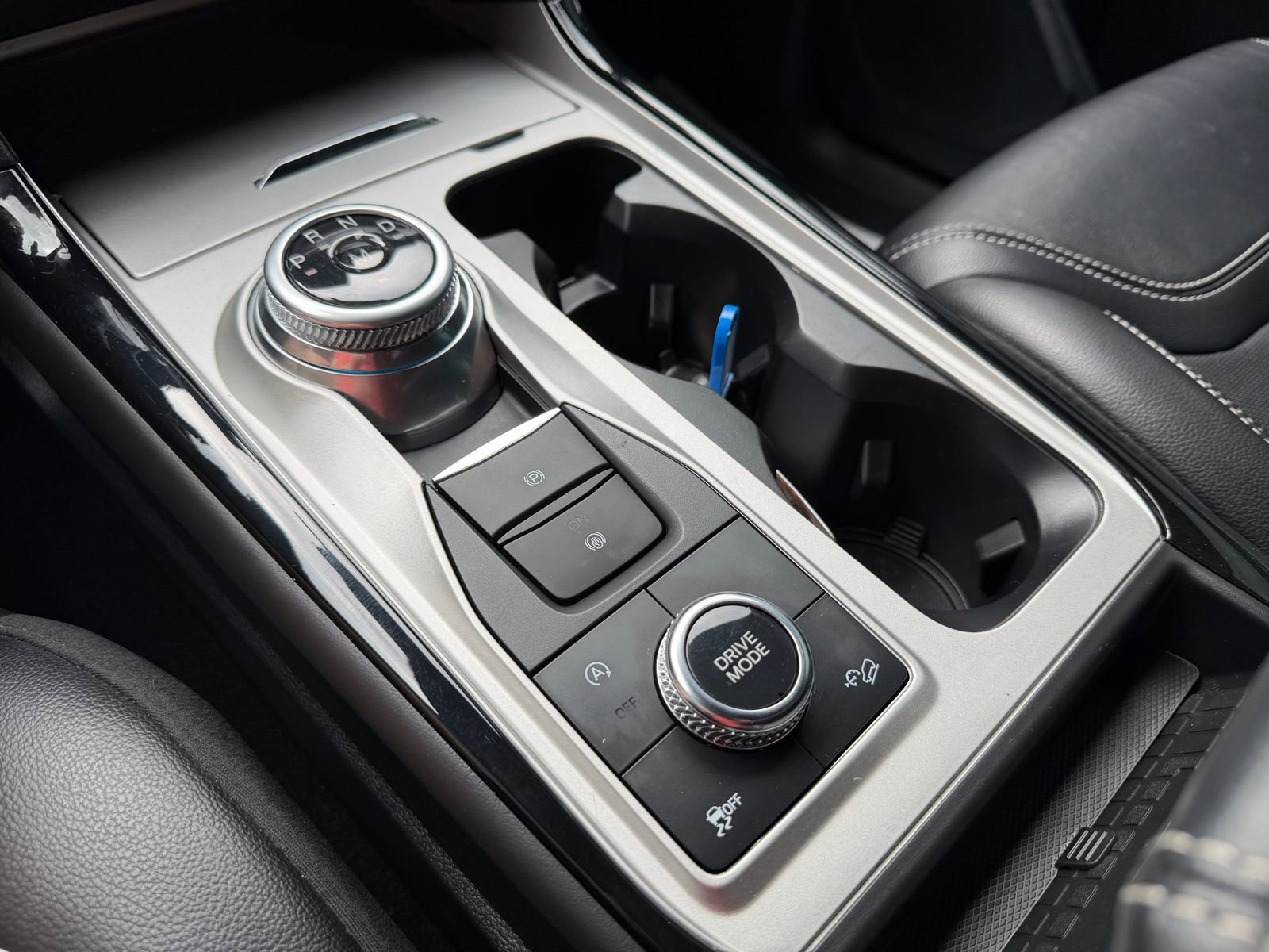 Used 2024 Ford Explorer ST w/ Equipment Group 401A image 21