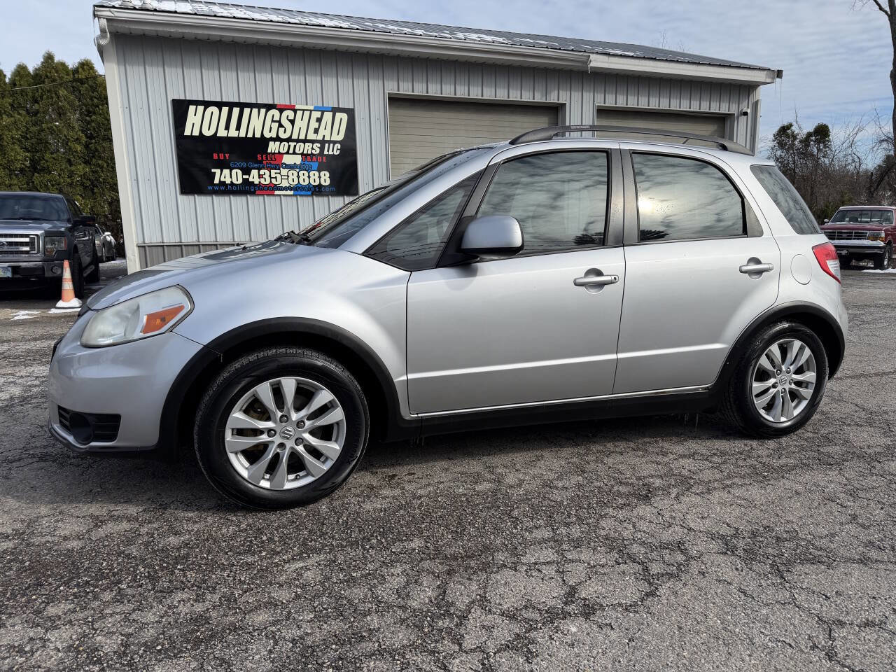 Used 2013 Suzuki SX4 Premium image 1