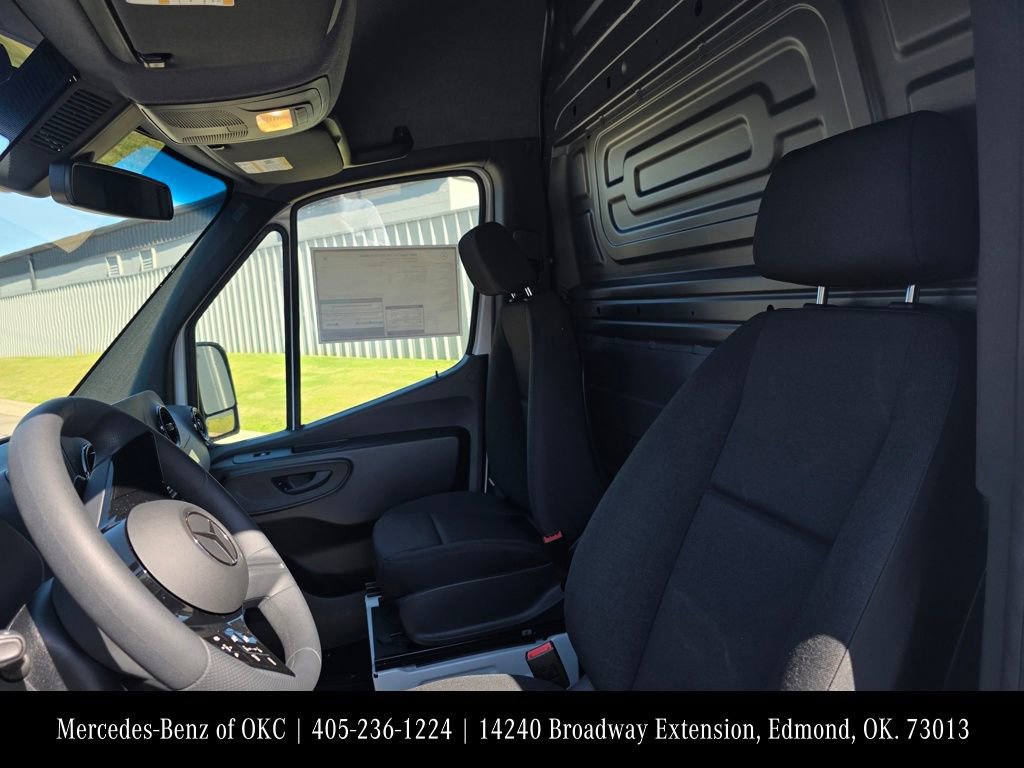 New 2026 Mercedes-Benz Sprinter 2500 image 12