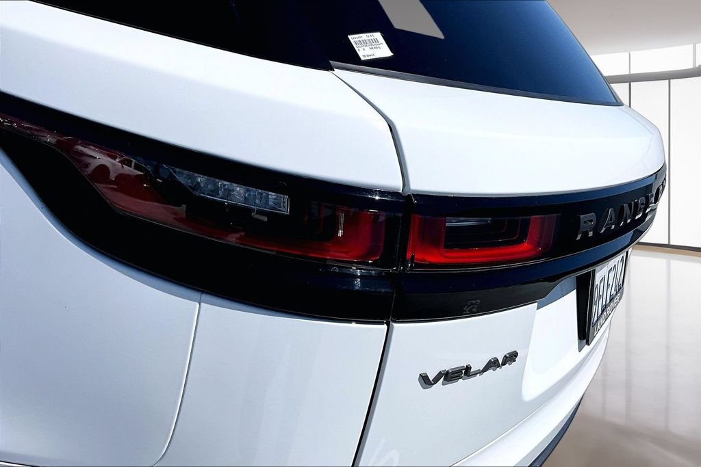 Certified 2023 Land Rover Range Rover Velar R-Dynamic S AWD/4WD image 21
