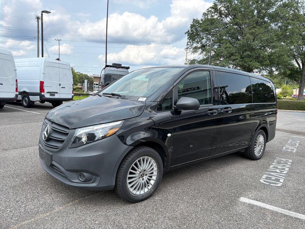 Used 2023 Mercedes-Benz Metris Passenger image 5