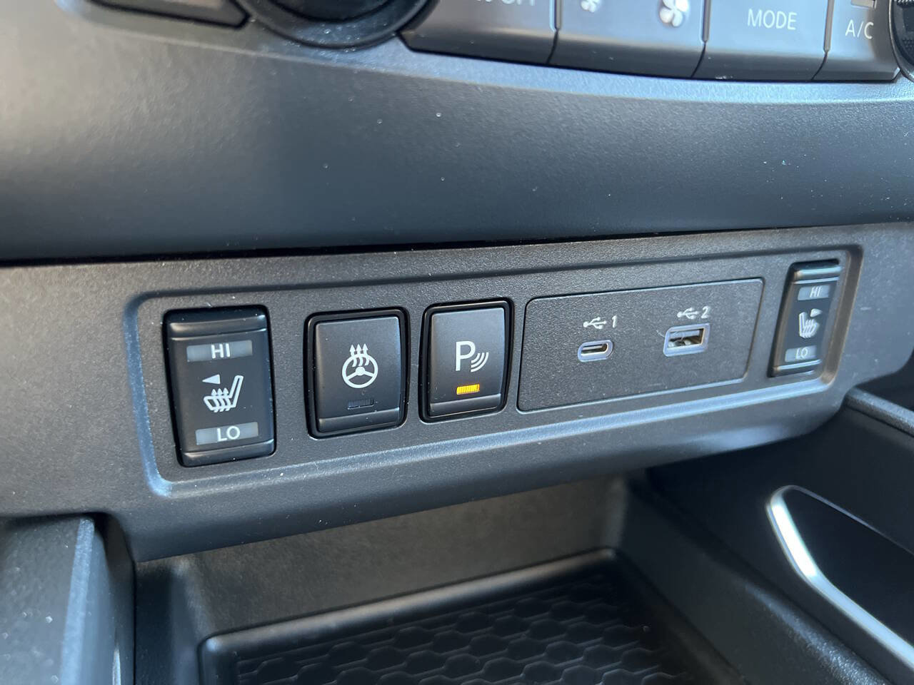 Used 2023 Nissan Frontier SV w/ Technology Package image 36