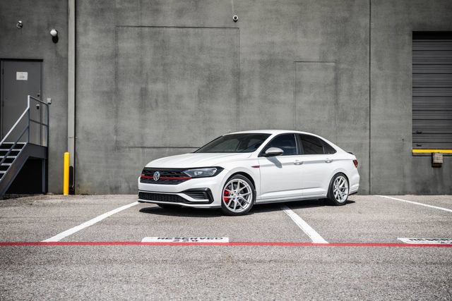 Used 2020 Volkswagen Jetta GLI FWD image 20