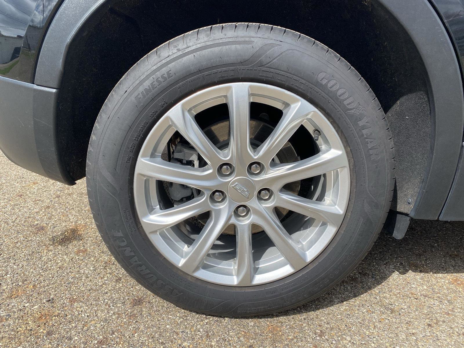 Used 2019 Cadillac XT4 Luxury w/ Cold Weather Package image 41