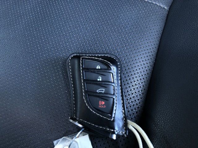 Used 2021 Lexus GX 460 Premium w/ Premium Package image 30