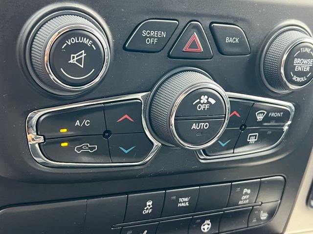 Used 2019 RAM 1500 Warlock AWD/4WD image 28