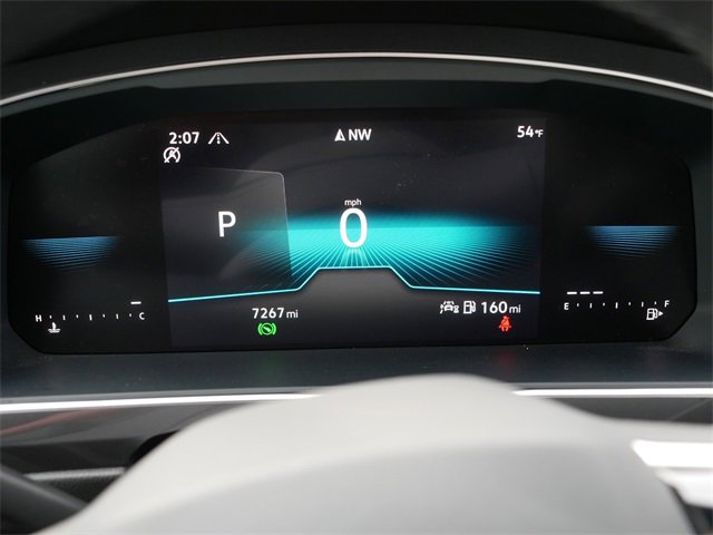 Certified 2024 Volkswagen Tiguan SE R-Line image 27