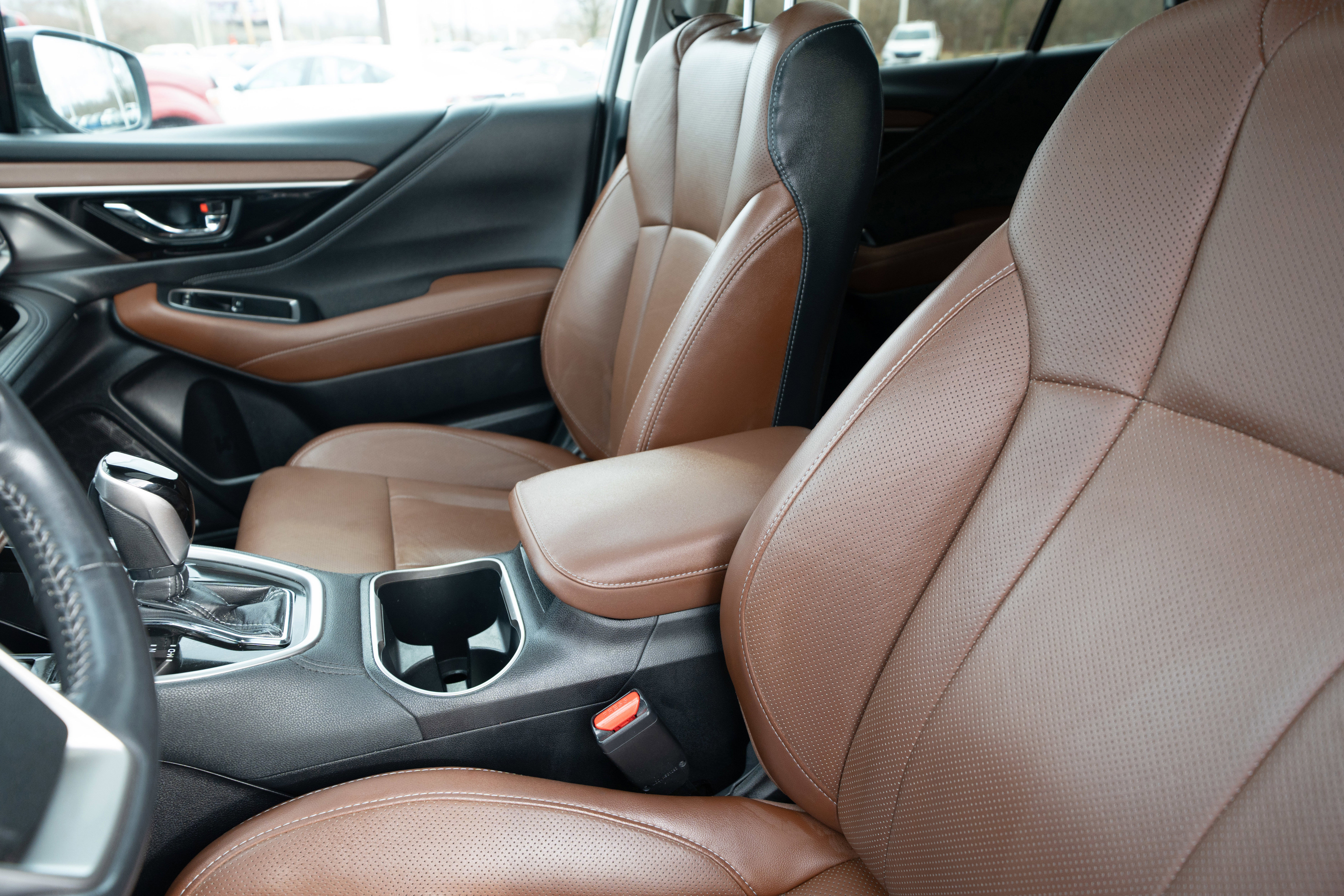 Used 2021 Subaru Outback Touring w/ Popular Package #2 image 10