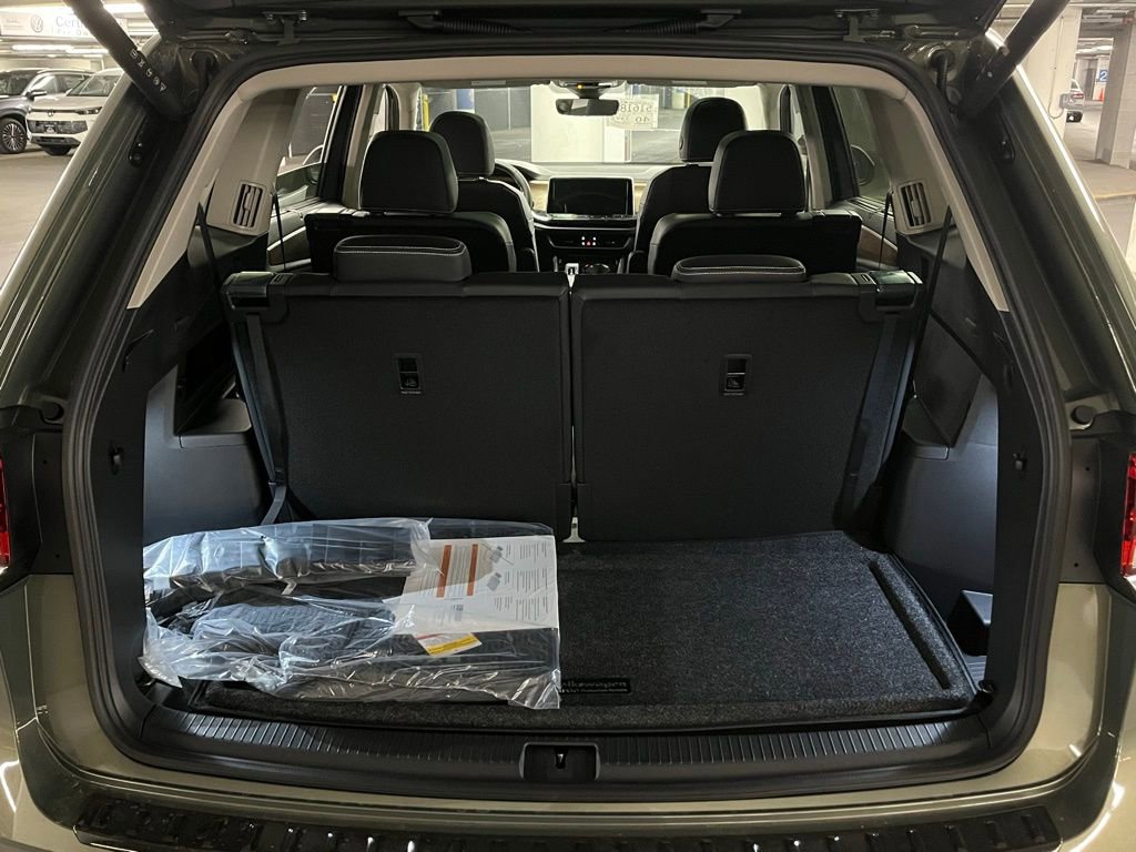 New 2026 Volkswagen Atlas SE image 39