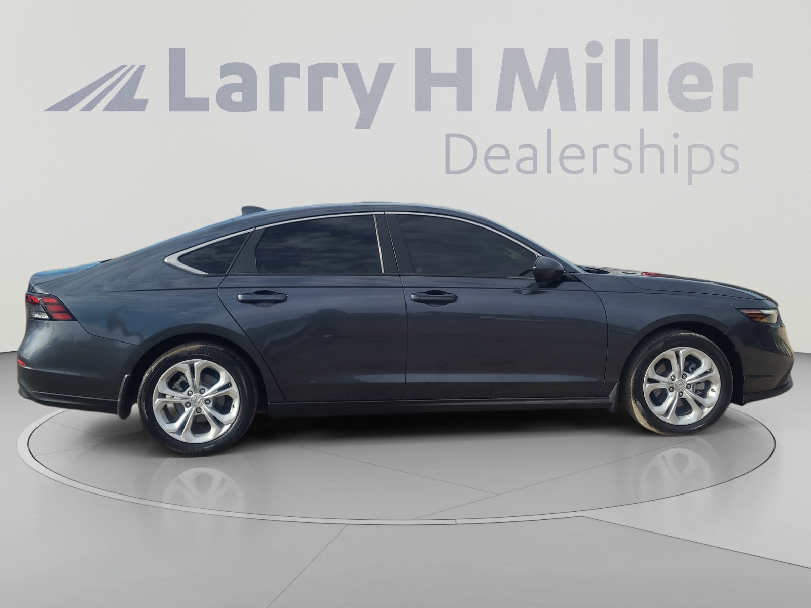 Used 2024 Honda Accord LX image 6