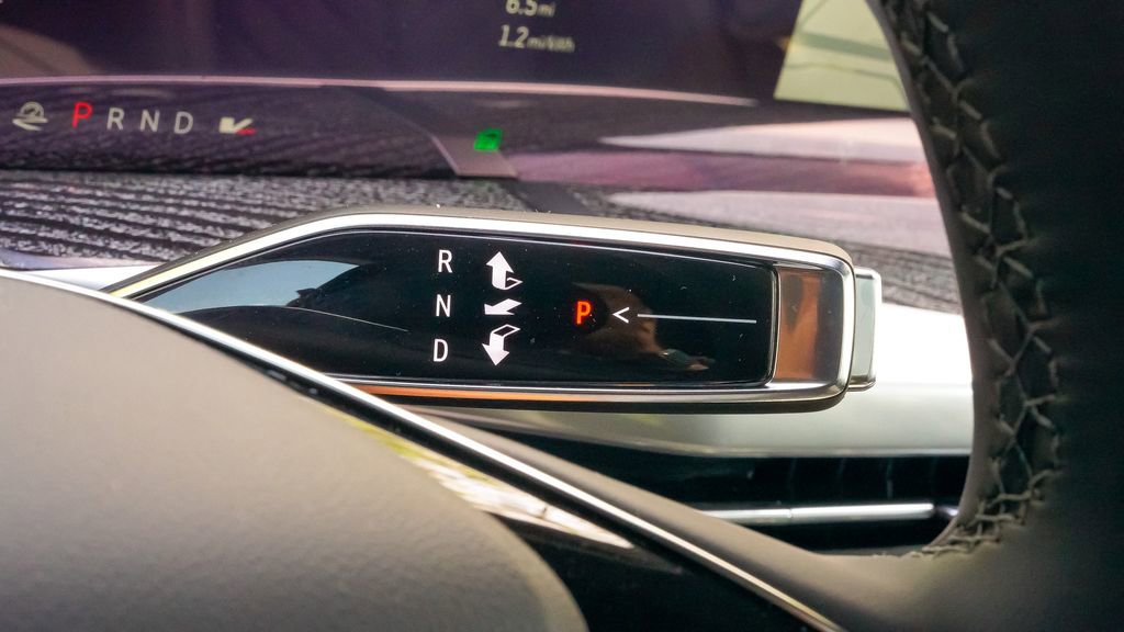 New 2026 Cadillac Escalade IQL Luxury image 42